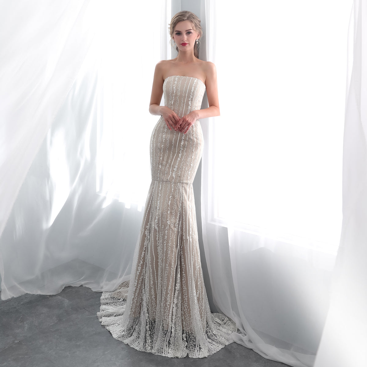 7-Day Dispatch Strapless Straight Neck Vertical Beaded Lace Mermaid Wedding Dress Illusion Tulle Lace-up Corset Back Sweeping Train Gown