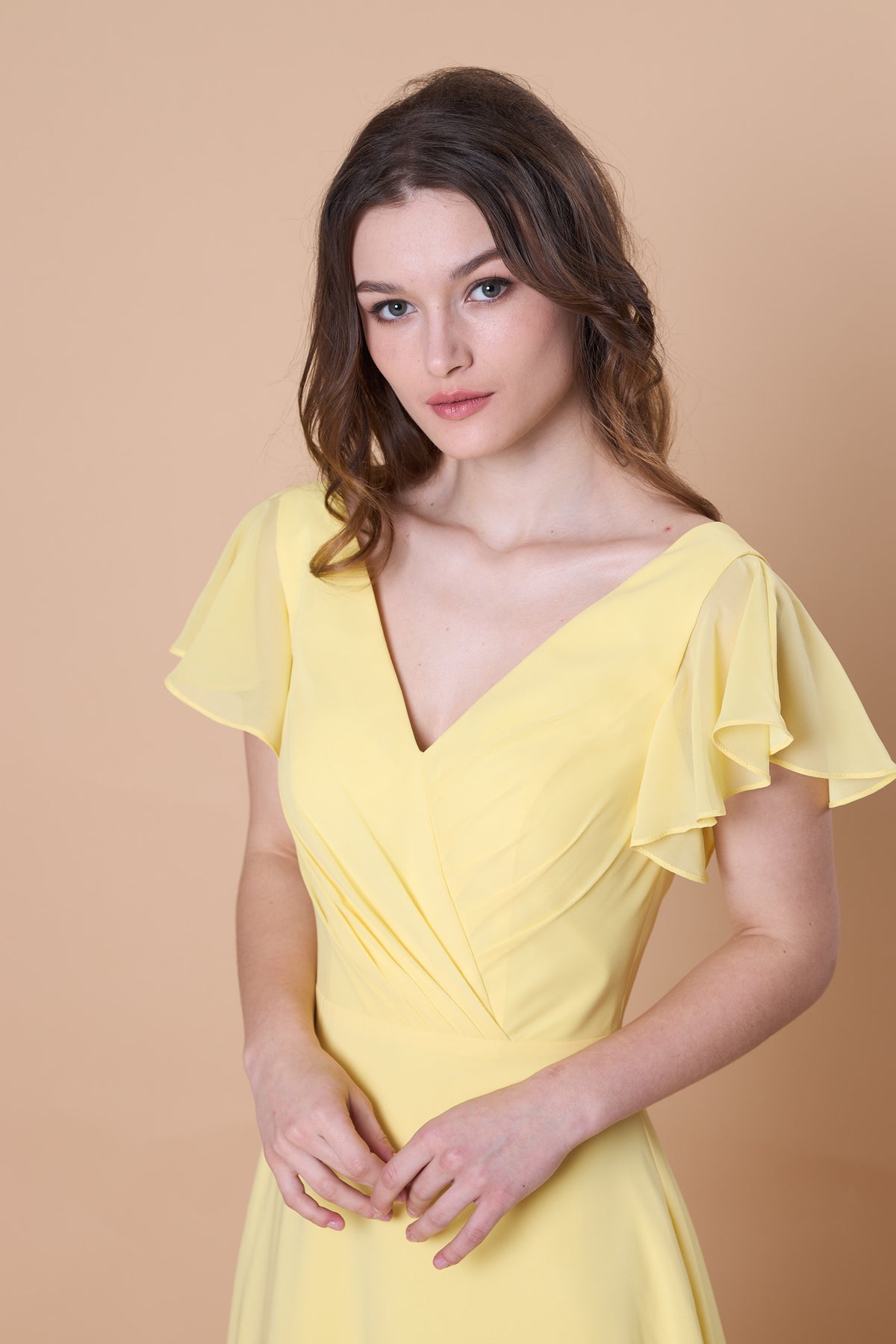 72-Hour Dispatch V-Neck Flutter Sleeve Light Yellow 70D Custom Chiffon A-Line Gown Low Back Floor-Length Formal Dress