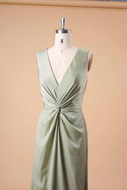 72‑Hour Dispatch Sage Green Satin Sleeveless Deep V Twist Knot Slit Long Bridesmaid Dress