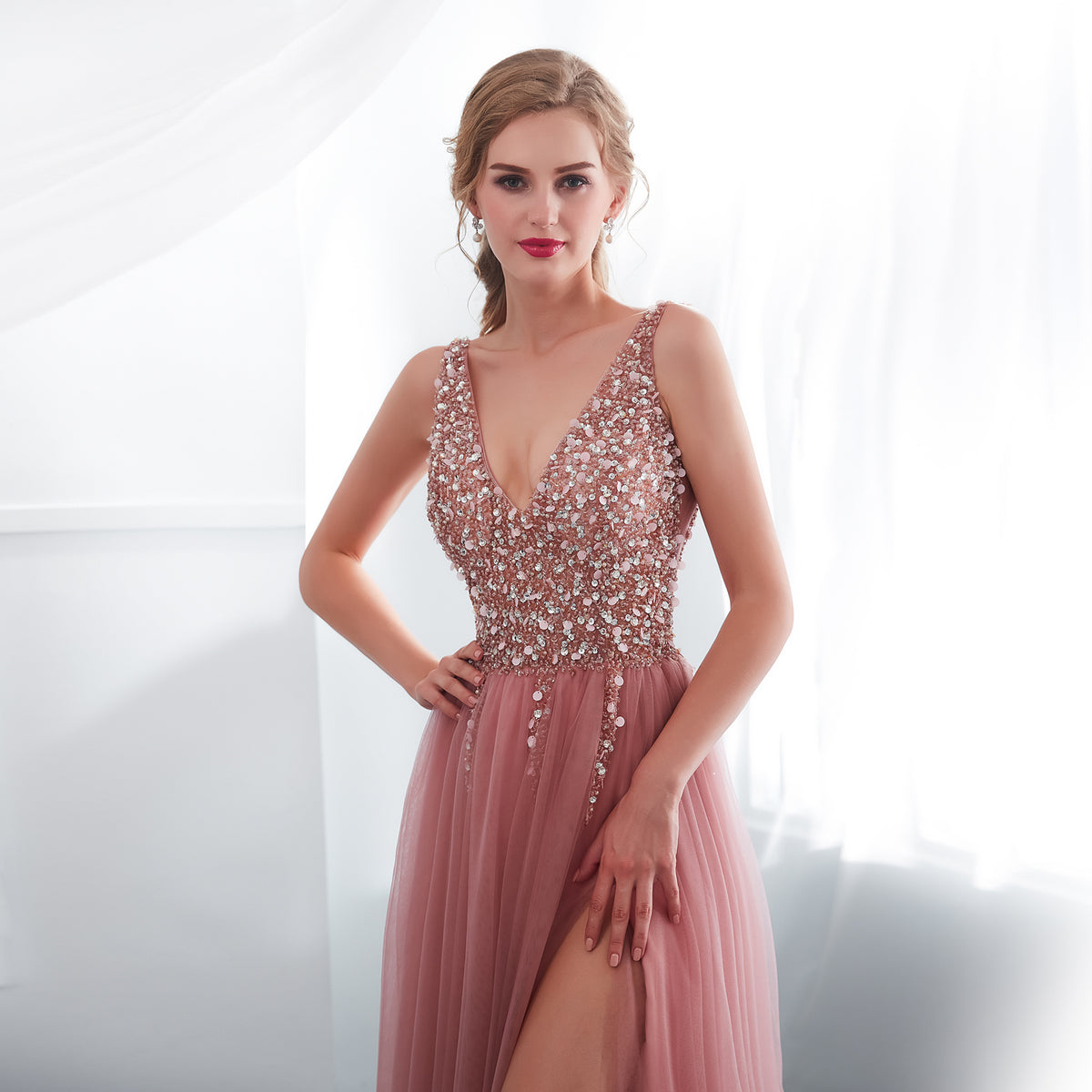 7-Day Dispatch Deep V-Neck Sleeveless Dusty Pink Beaded Bodice Tulle Evening Gown High Slit Open Back Prom Dress