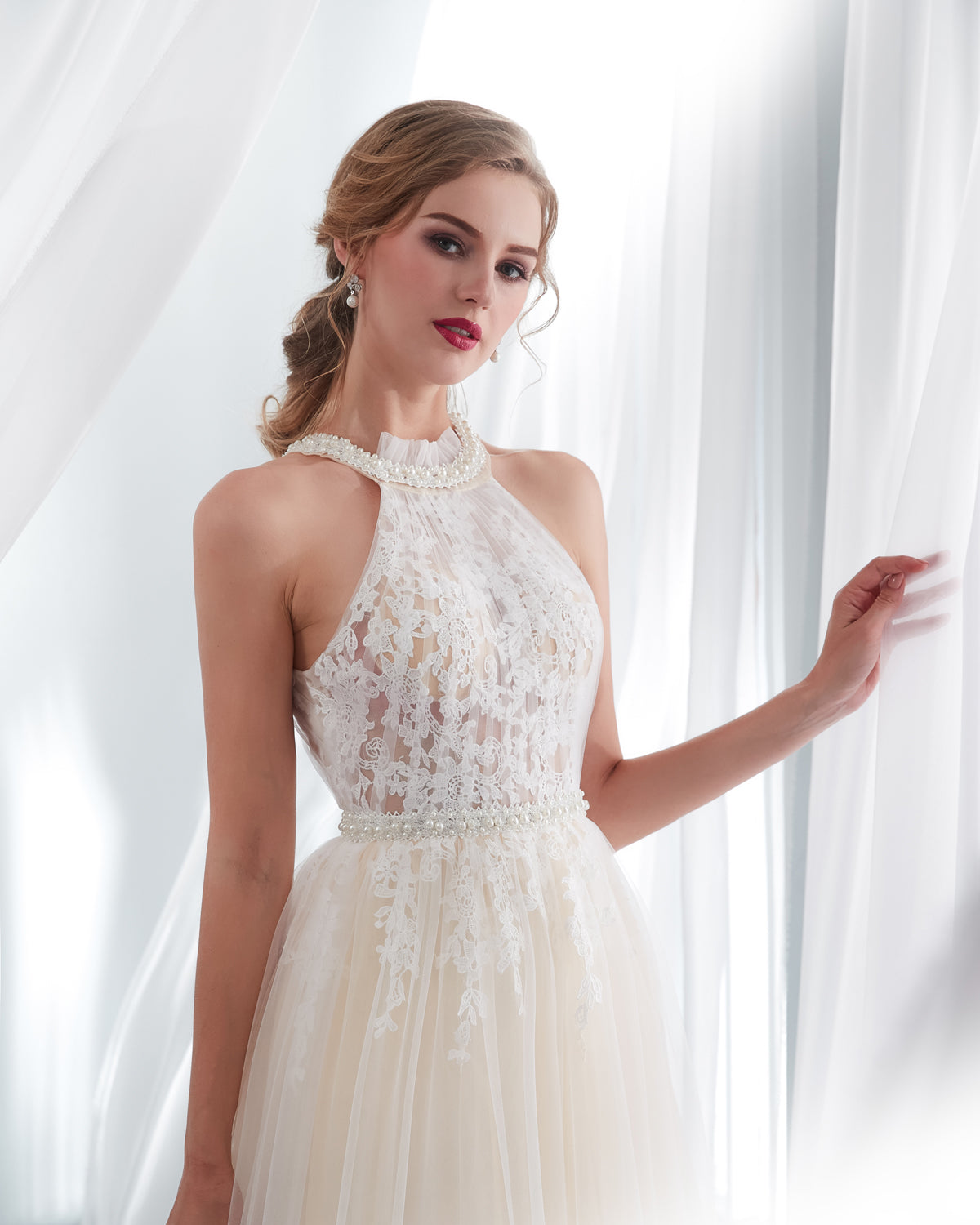 7-Day Dispatch Halter High Neck Pearl Collar Ivory Champagne Tulle A-Line Wedding Dress Illusion Lace Corset Back Bridal Gown