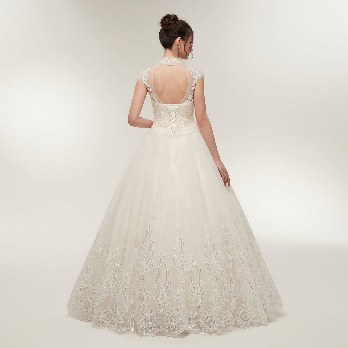 7-Day Dispatch High Neck Illusion Sweetheart White Lace Tulle Ball Gown Keyhole Back Lace-up Wedding Dress