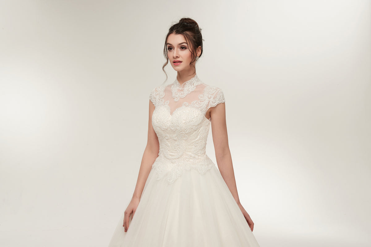 7-Day Dispatch High Neck Illusion Sweetheart White Lace Tulle Ball Gown Keyhole Back Lace-up Wedding Dress