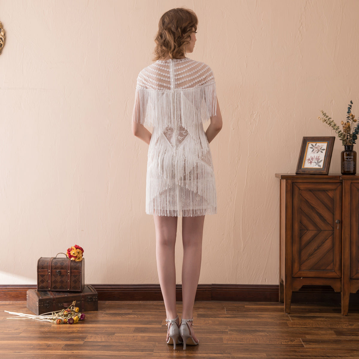 7-Day Dispatch High Neck White Fringe Flapper Mini Dress Illusion Neck Sleeveless Tassel Party Gown
