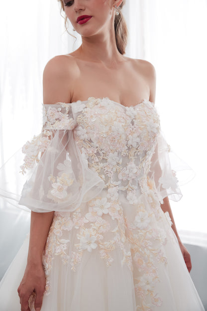 7-Day Dispatch Off-the-Shoulder Sheer Sleeve Ivory Lace Tulle Ball Gown 3D Floral Applique Lace-up Back Sweeping Train Wedding Dress