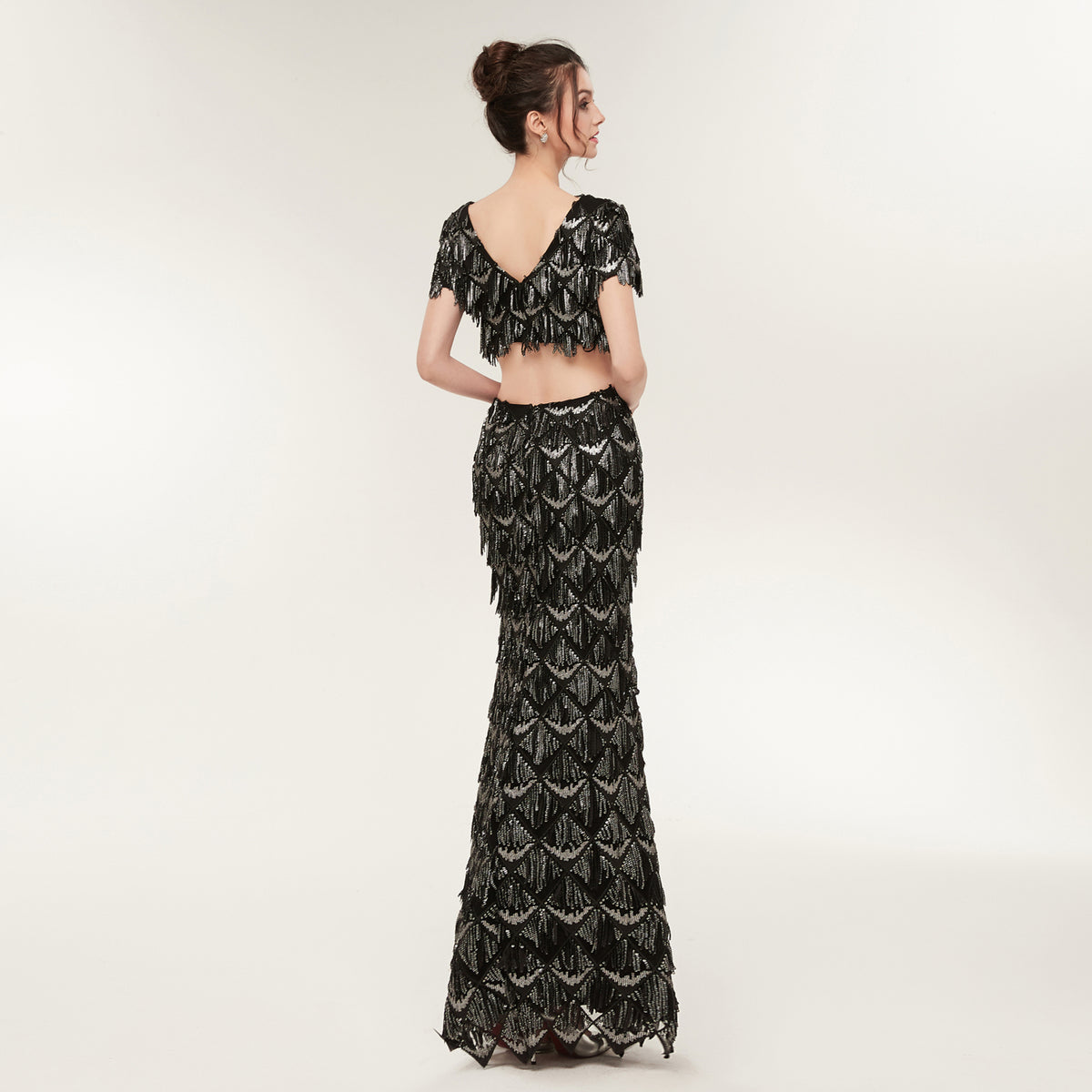 7-Day Dispatch Short Sleeve V-Neck Black Silver Sequin Fringe Two-Piece Mermaid Evening Gown Cutout Waist Formal Dress