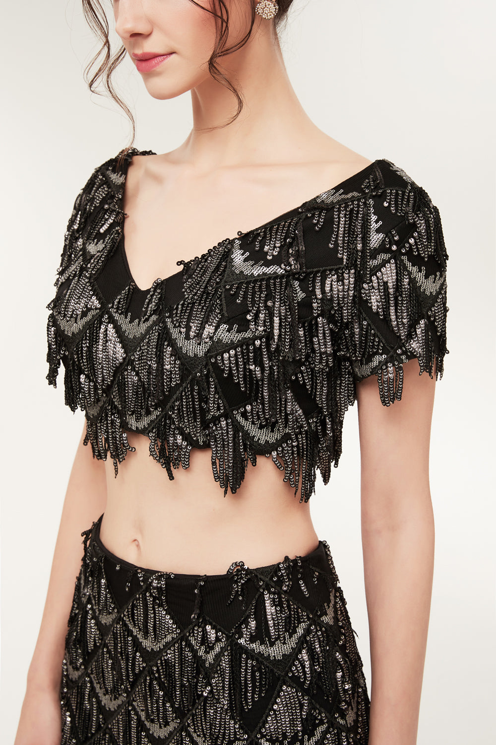 7-Day Dispatch Short Sleeve V-Neck Black Silver Sequin Fringe Two-Piece Mermaid Evening Gown Cutout Waist Formal Dress