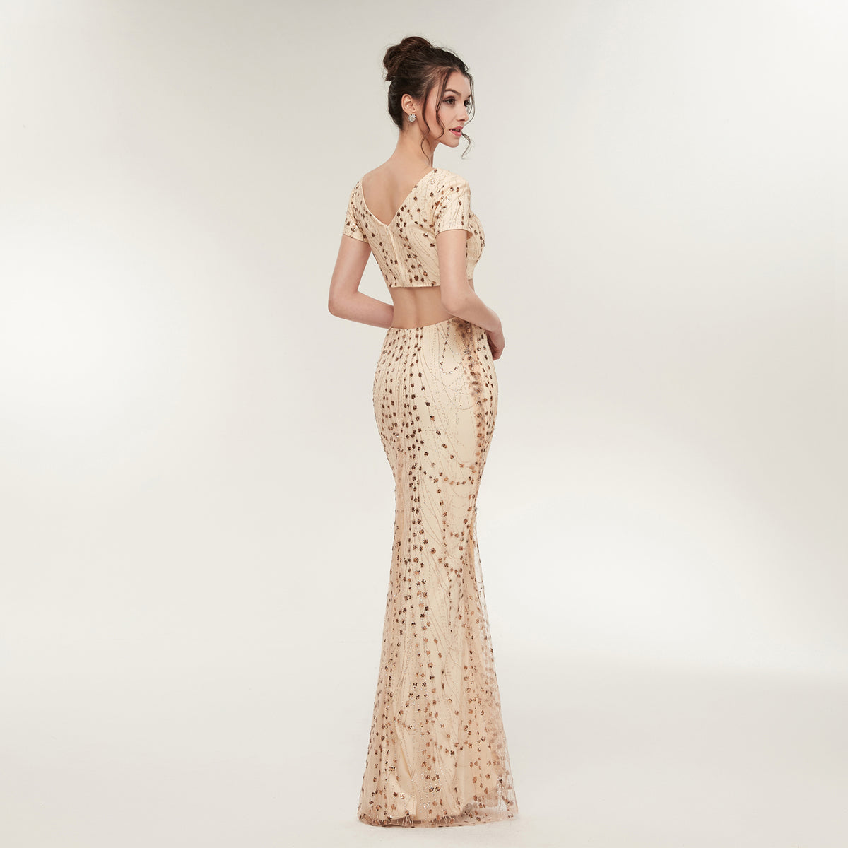 7-Day Dispatch Short Sleeve V-Neck Champagne Beaded Two-Piece Mermaid Evening Gown Cutout Waist Prom Dress