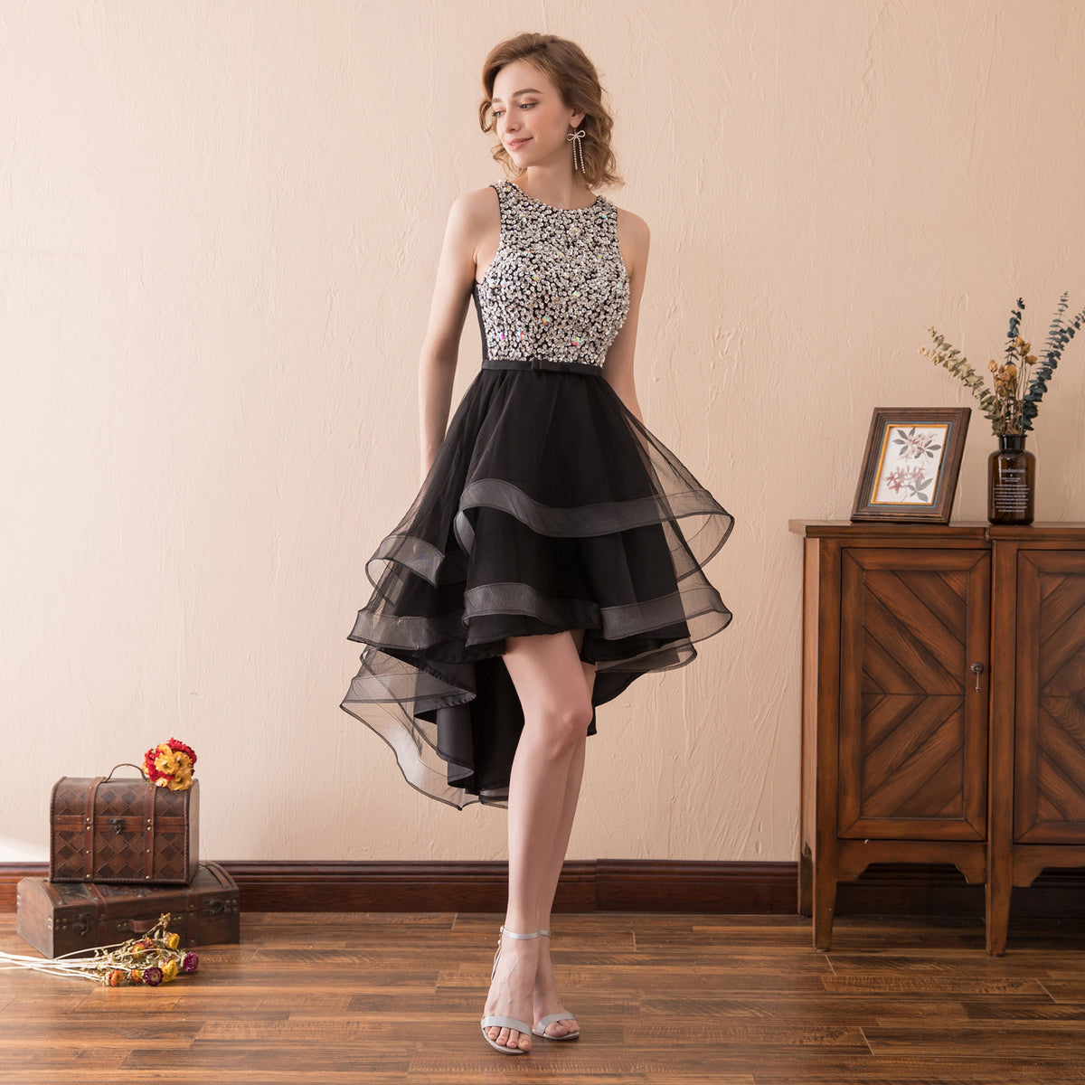7-Day Dispatch Sleeveless Round Neck Beaded Bodice Black Tulle High-Low Dress Cutout Back Prom Gown