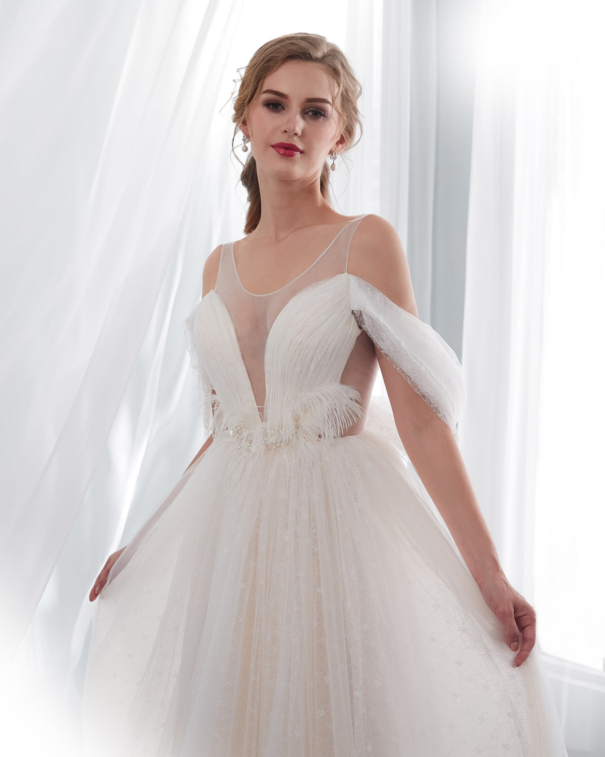 7-Day Dispatch Spaghetti Strap Illusion Deep V-Neck Ivory Sparkly Tulle A-Line Wedding Dress Draped Sleeve Lace-up Back Bridal Gown