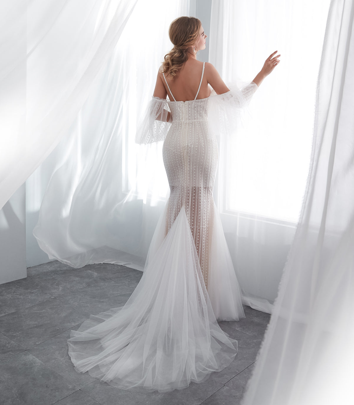 7-Day Dispatch Spaghetti Strap Sweetheart White Beaded Mermaid Wedding Dress Flutter Sleeve Illusion Skirt Bridal Gown