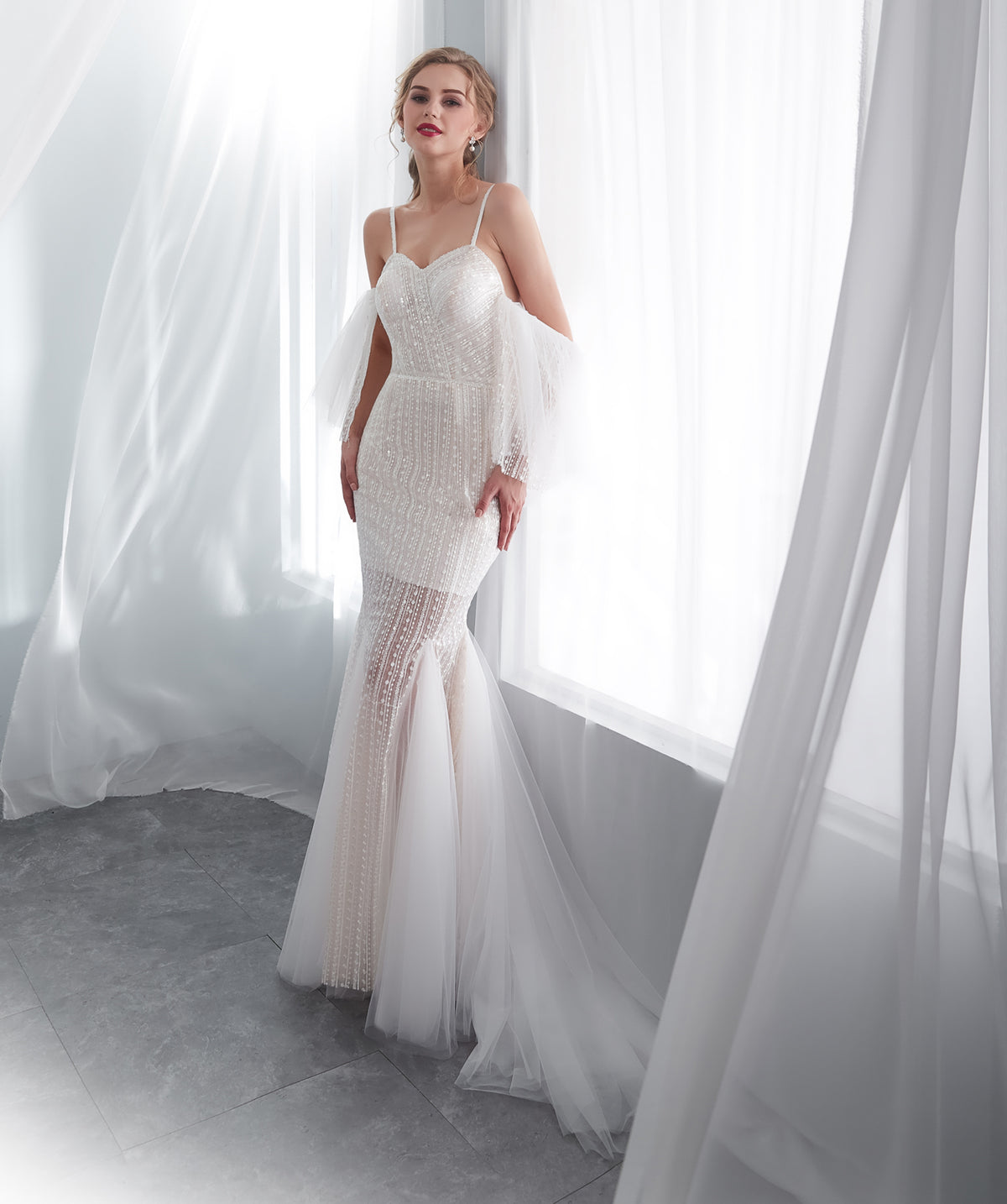 7-Day Dispatch Spaghetti Strap Sweetheart White Beaded Mermaid Wedding Dress Flutter Sleeve Illusion Skirt Bridal Gown