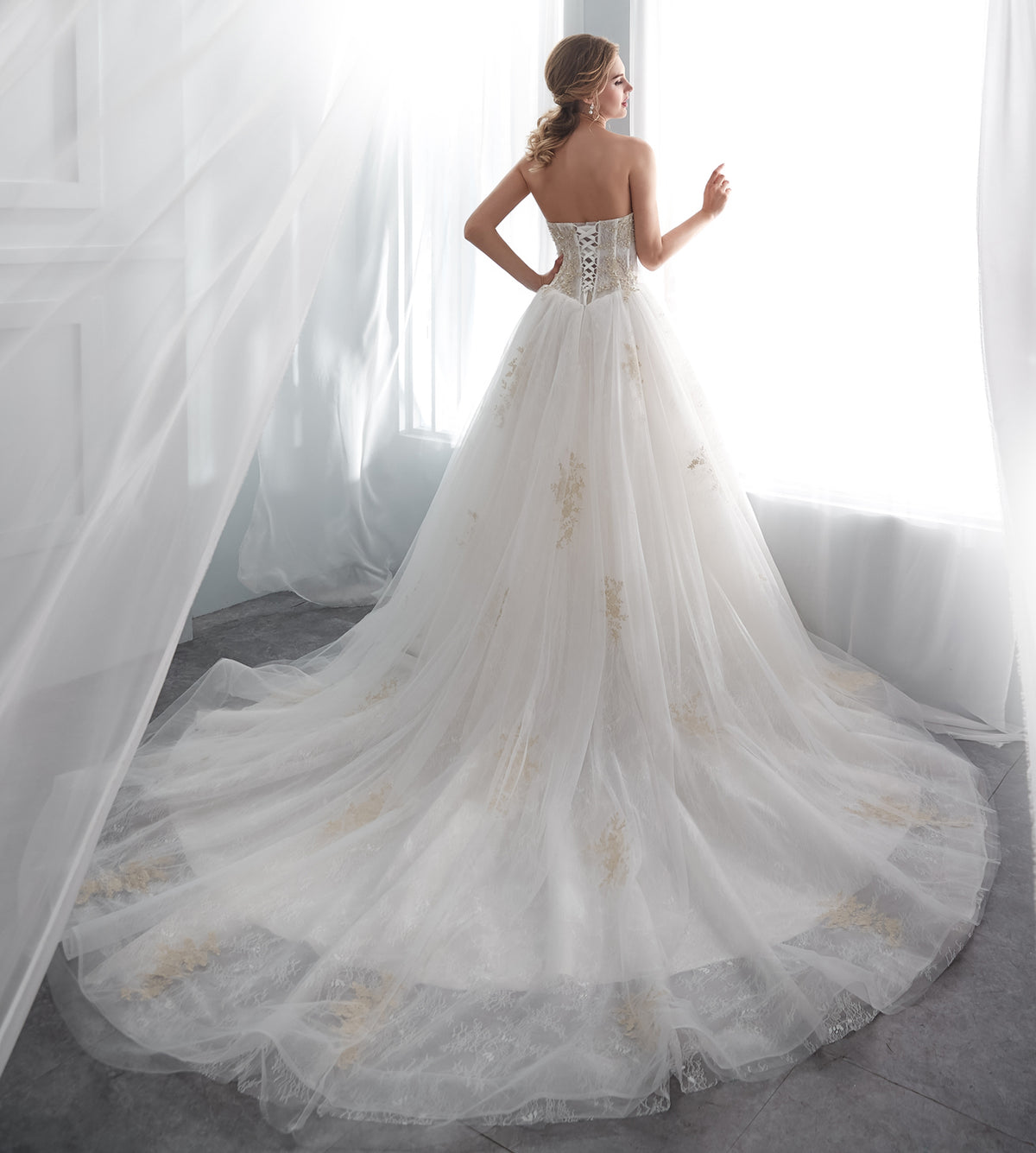 7-Day Dispatch Strapless Illusion Neckline Gold Embroidered Tulle Ball Gown Lace-up Back Sweeping Train Wedding Dress