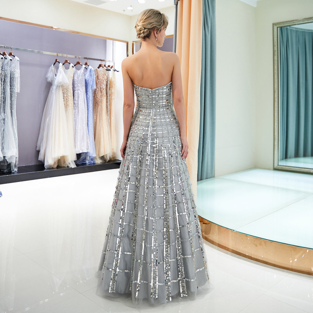 7-Day Dispatch Strapless Straight Neck Silver Beaded Grid Pattern Tulle A-Line Gown Open Back Prom Dress