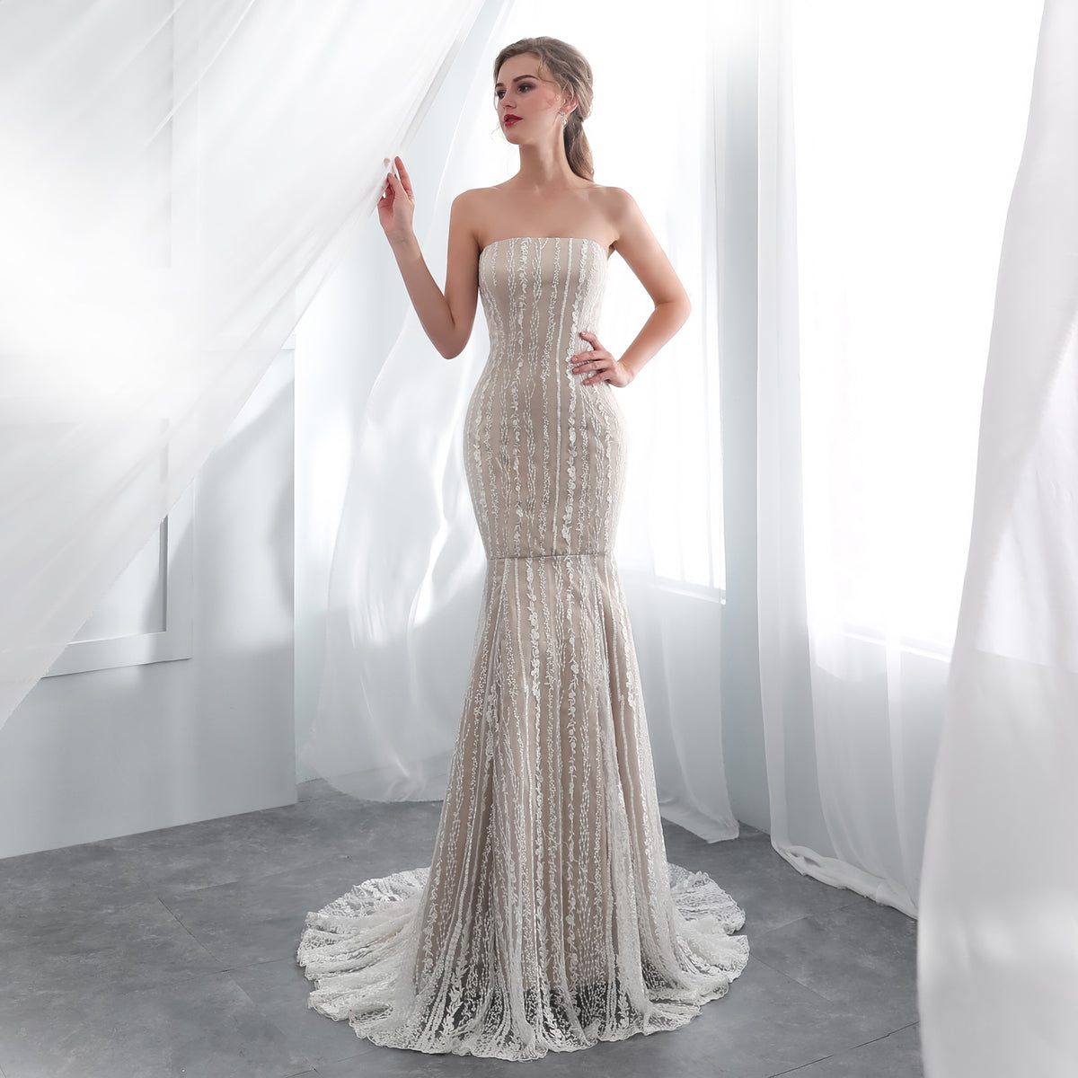 7-Day Dispatch Strapless Straight Neck Vertical Beaded Lace Mermaid Wedding Dress Illusion Tulle Lace-up Corset Back Sweeping Train Gown