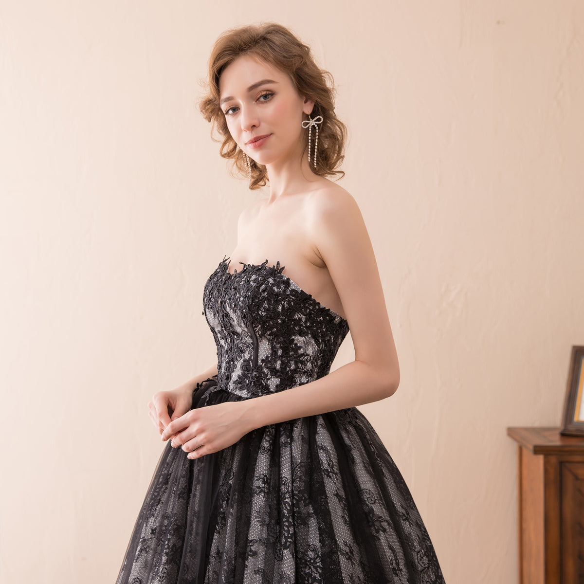 7-Day Dispatch Strapless Sweetheart Black Lace Tulle Ball Gown Lace-up Back Prom Dress