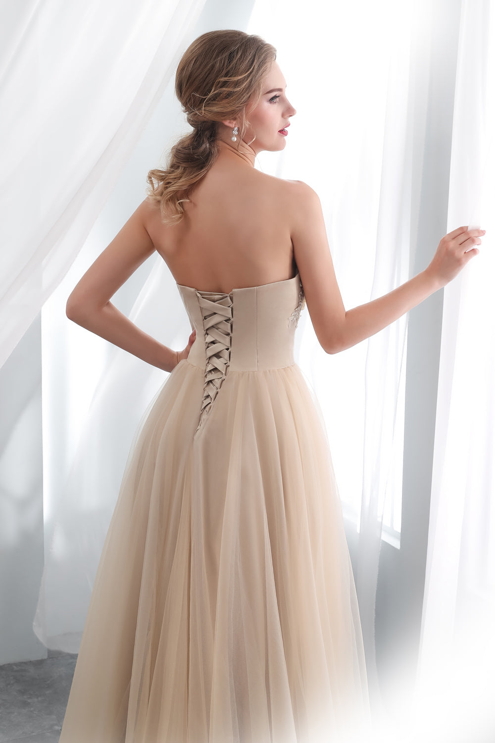 7-Day Dispatch Strapless Sweetheart Champagne Tulle A-Line Gown Floral Beaded Applique Lace-up Back Prom Dress