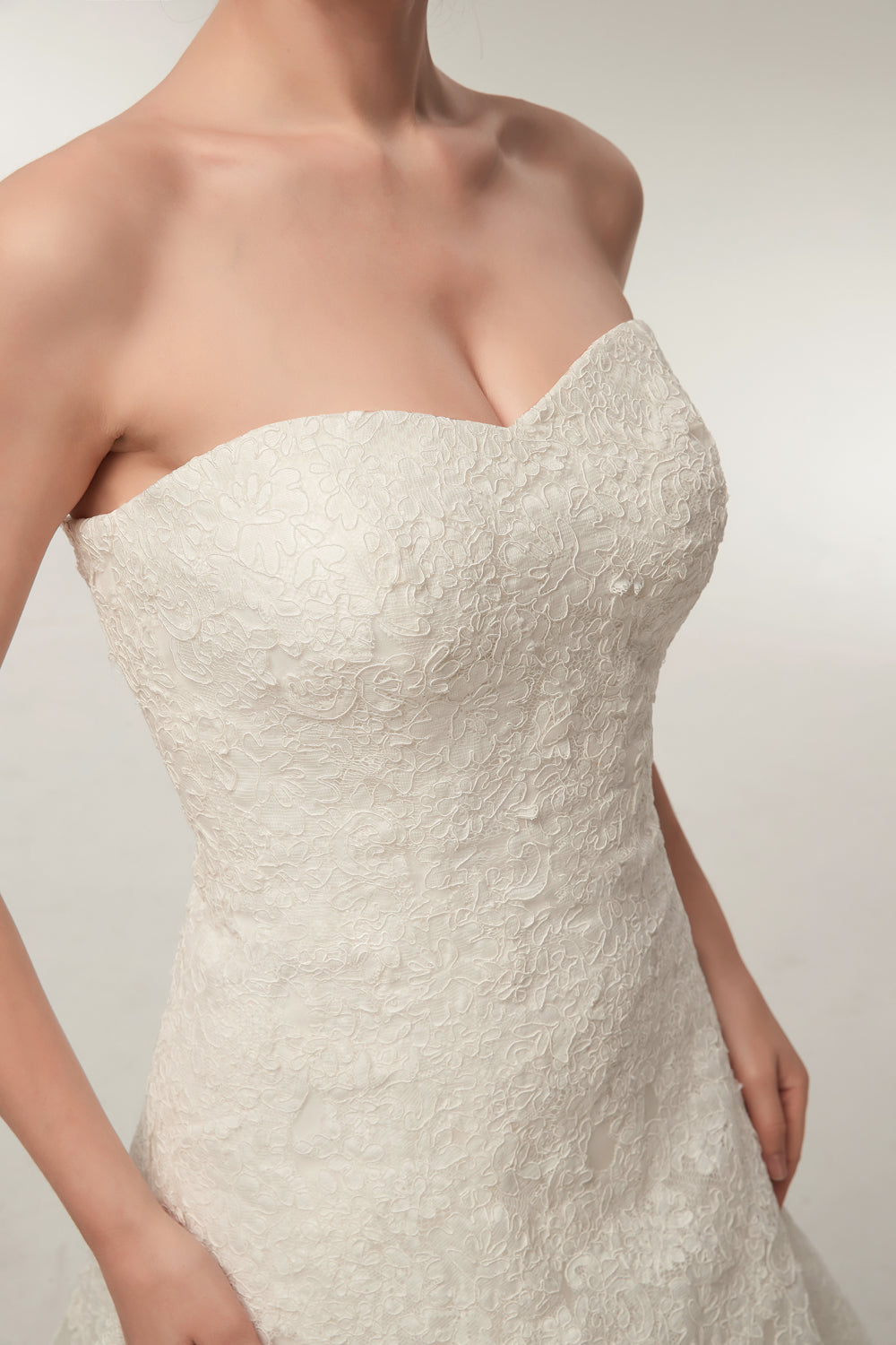 7-Day Dispatch Strapless Sweetheart White Lace Tulle A-Line Wedding Dress Open Back Hidden Zipper Bridal Gown