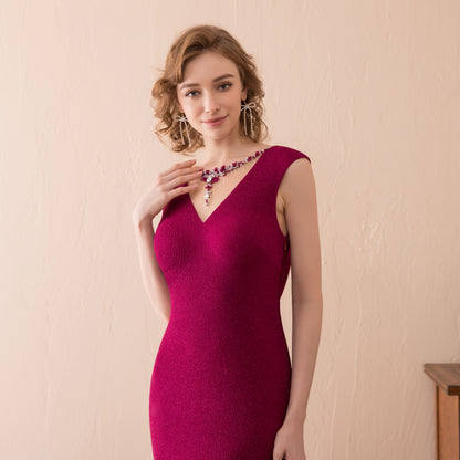 7-Day Dispatch V-Neck Cowl Back Burgundy Fitted Mermaid Evening Gown Rhinestone Chain Back Formal Dress