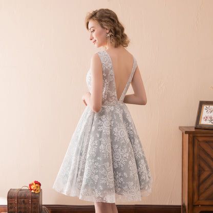 7-Day Dispatch V-Neck Deep V-Back Grey Floral Lace Short Cocktail Dress A-Line Prom Gown