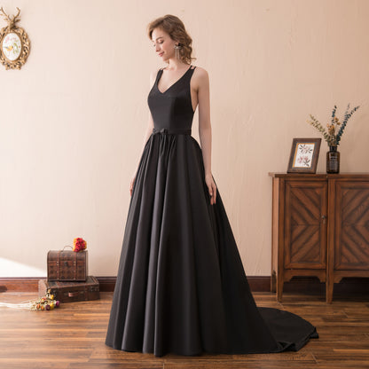7-Day Dispatch V-Neck Sleeveless Black Satin Ball Gown Corset Lace-up Back Sweeping Train Formal Dress