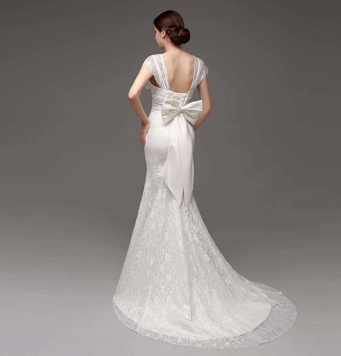 7‑Day Dispatch Cap Sleeve V‑Neck Full Lace Mermaid Wedding Dress Beaded Sash with Back Bow Bridal Gown