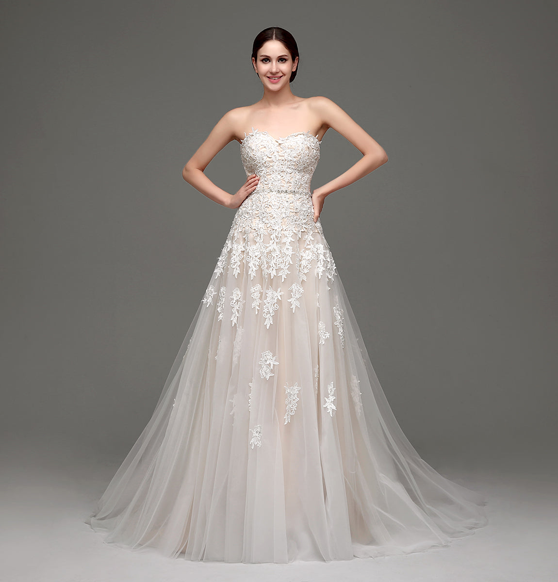 7‑Day Dispatch Strapless Sweetheart Lace Applique Tulle A‑Line Wedding Dress Corset Back Bridal Gown