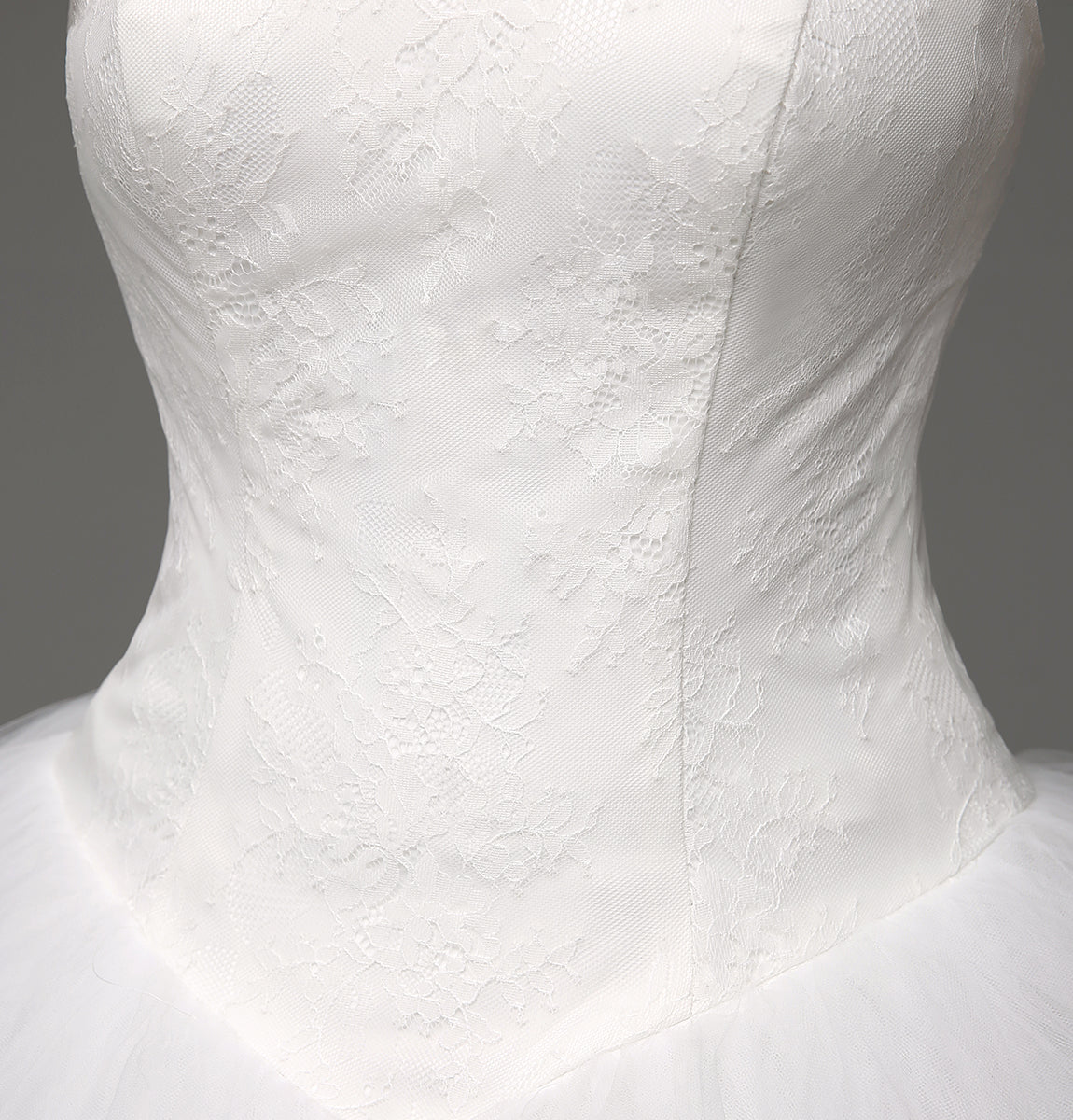 7‑Day Dispatch Strapless Sweetheart Lace Ball Gown Tulle Wedding Dress