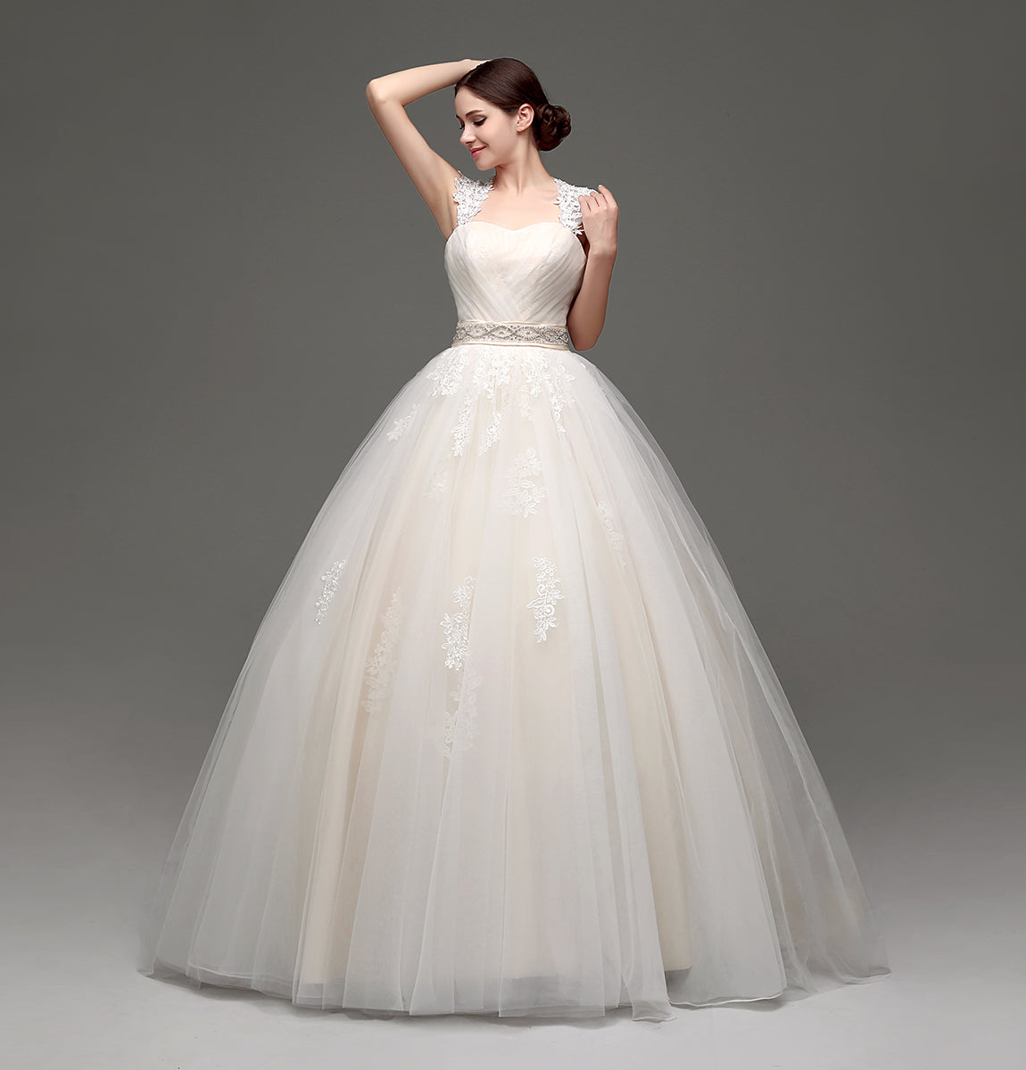 7‑Day Dispatch Sweetheart Lace Strap Ball Gown Wedding Dress Cutout Back Corset with Bow Chapel Train Bridal Gown Product Description