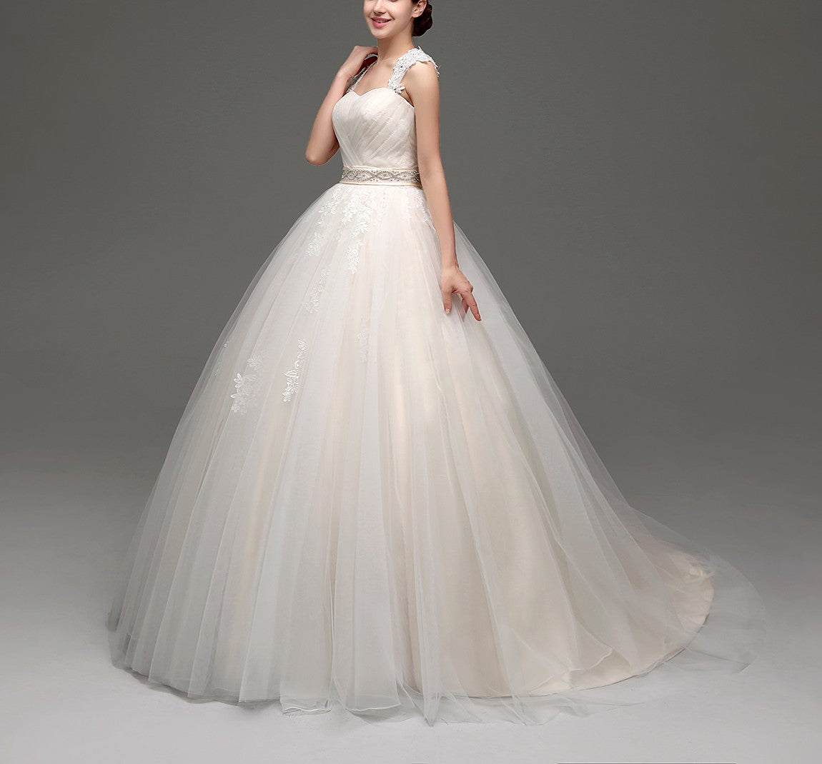 7‑Day Dispatch Sweetheart Lace Strap Ball Gown Wedding Dress Cutout Back Corset with Bow Chapel Train Bridal Gown Product Description