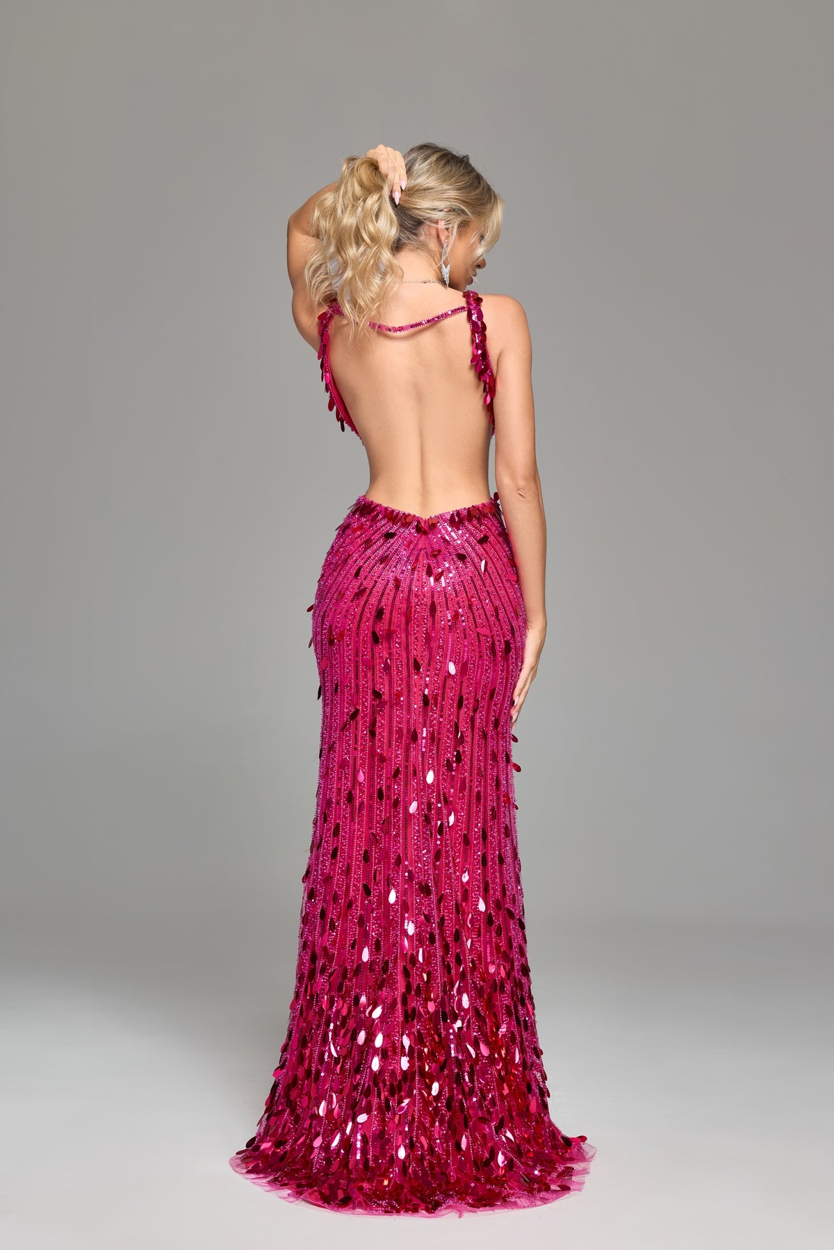 7‑Day Dispatch Fuchsia Teardrop Sequin Mermaid Prom Dress V‑Neck Sleeveless Cutout High Slit Evening Gown